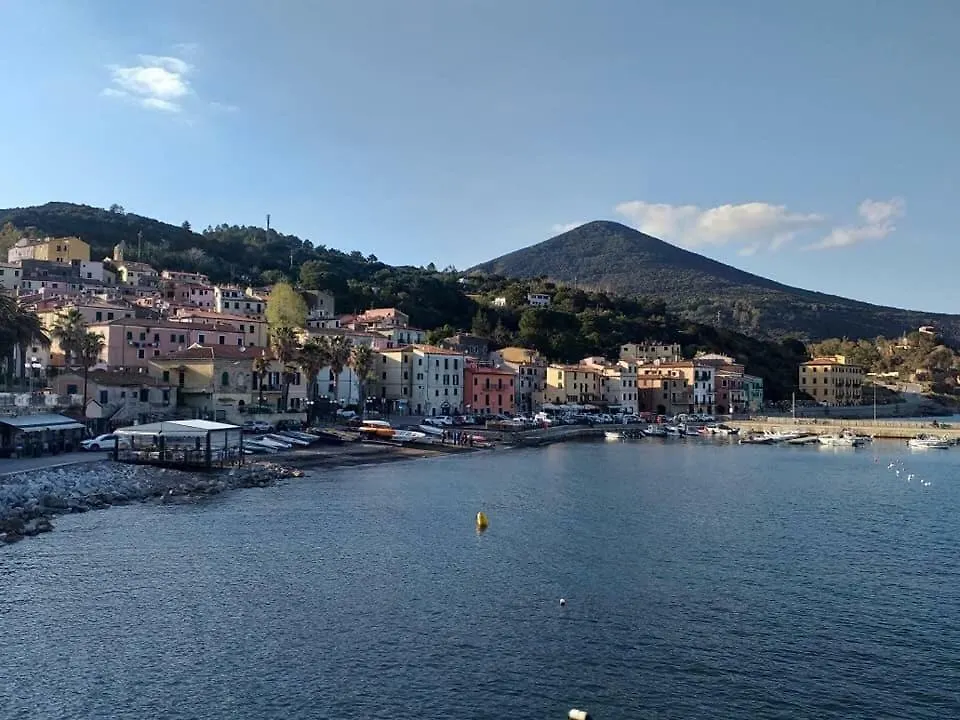 Casa de Férias Appartamenti Anna Rio Marina Itália